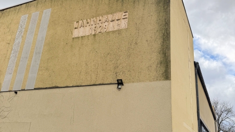 Jahnhalle von außen 