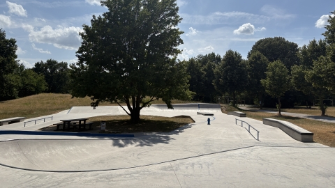 Skateanlage bei Sonnenschein 