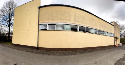 Jahnhalle von außen 