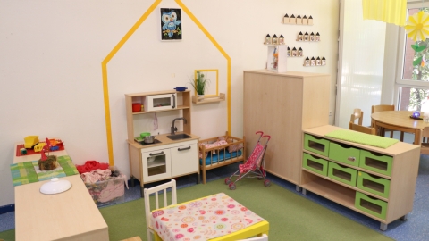 Puppenecke und Möbel