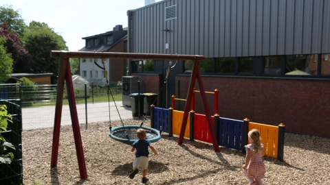 Nestschaukel