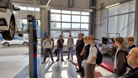 Bild vom Betriebsbesuch im Autohaus Borgmann