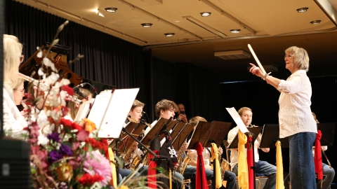 Dirigentin und Musiker